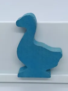 Article Oie en bois _ env 4 cm _ bleu - JEU DE L'OIE