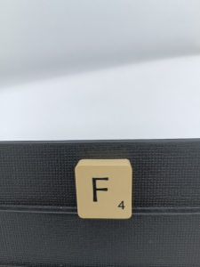 Article F - typo 2 - SCRABBLE CLASSIQUE