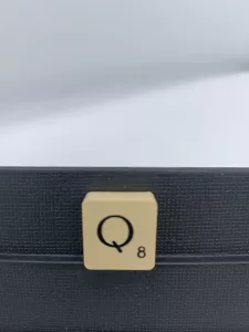 Article Q - typo 2 - SCRABBLE CLASSIQUE