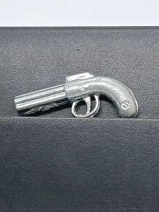 Article Revolver - CLUEDO