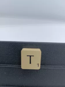 Article T - typo 2 - SCRABBLE CLASSIQUE