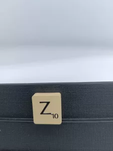 Article Z - typo 2 - SCRABBLE CLASSIQUE